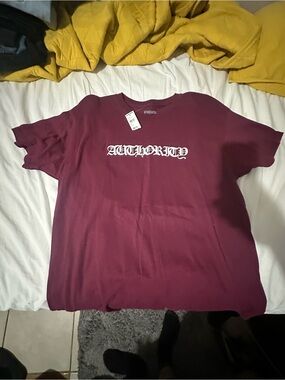 Tilly's Burgundy Graphic Tee with White 'AUTHORITY' Script